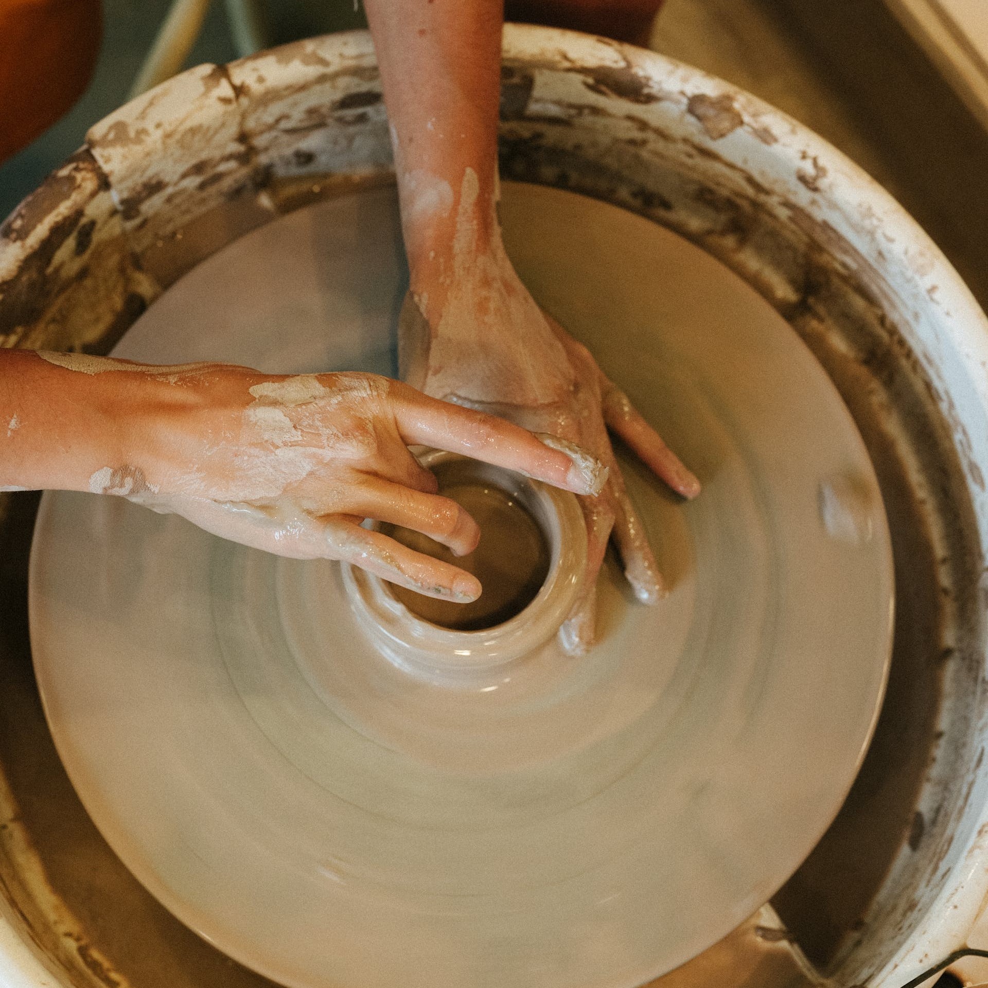 7-delige cursus pottenbakken voor beginners woensdagavond september 2025