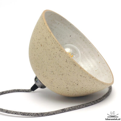 Hanglamp handgedraaid steengoed met spikkels Ø22cm