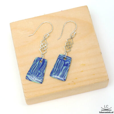 Porseleinen Oorbellen nerikomi blauw met sterling zilver