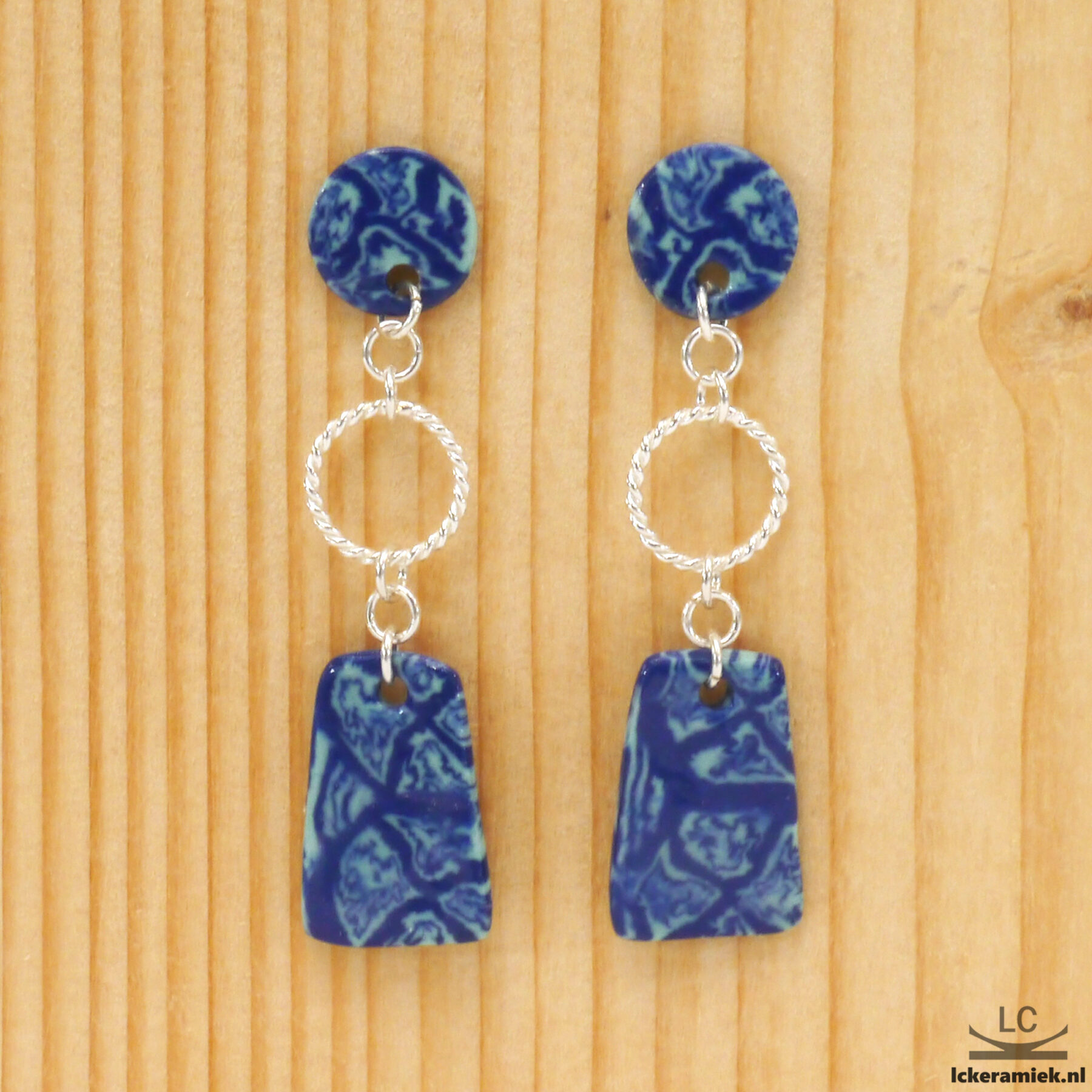 Porseleinen Oorbellen nerikomi blauw met sterling zilver